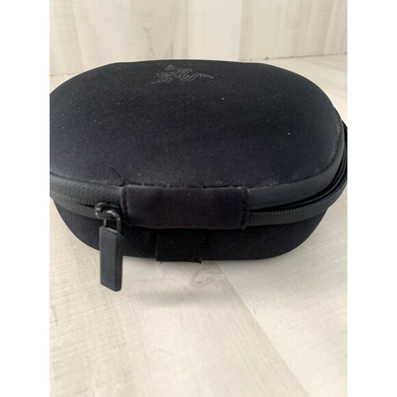 Razer Wolverine Ultimate Xbox One Controller Black With Case without Cord - Picture 3 of 10